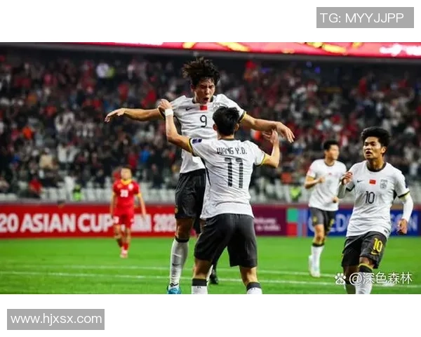 玛丽港与华沙军团激战正酣谁将赢得这场足球盛宴的胜利